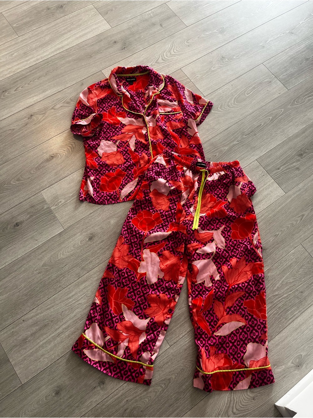 Anthropologie  Pink & Red Floral Satin Pajama Set